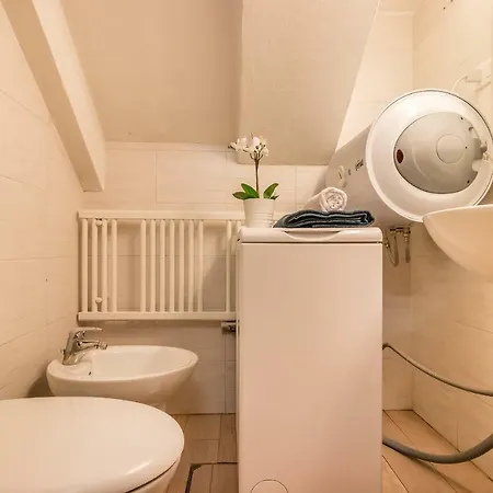 Apartment Central Studio W Private Garden *